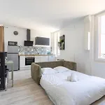 Curie 1er - Appart cosy&calme à 5 min de la gare