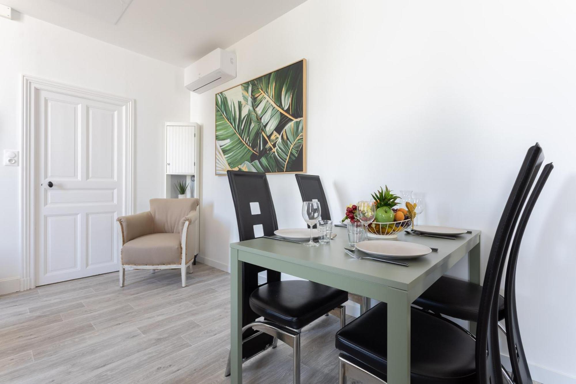 Appartement Curie 1er - Cosy&calme à 5 Min De La Gare