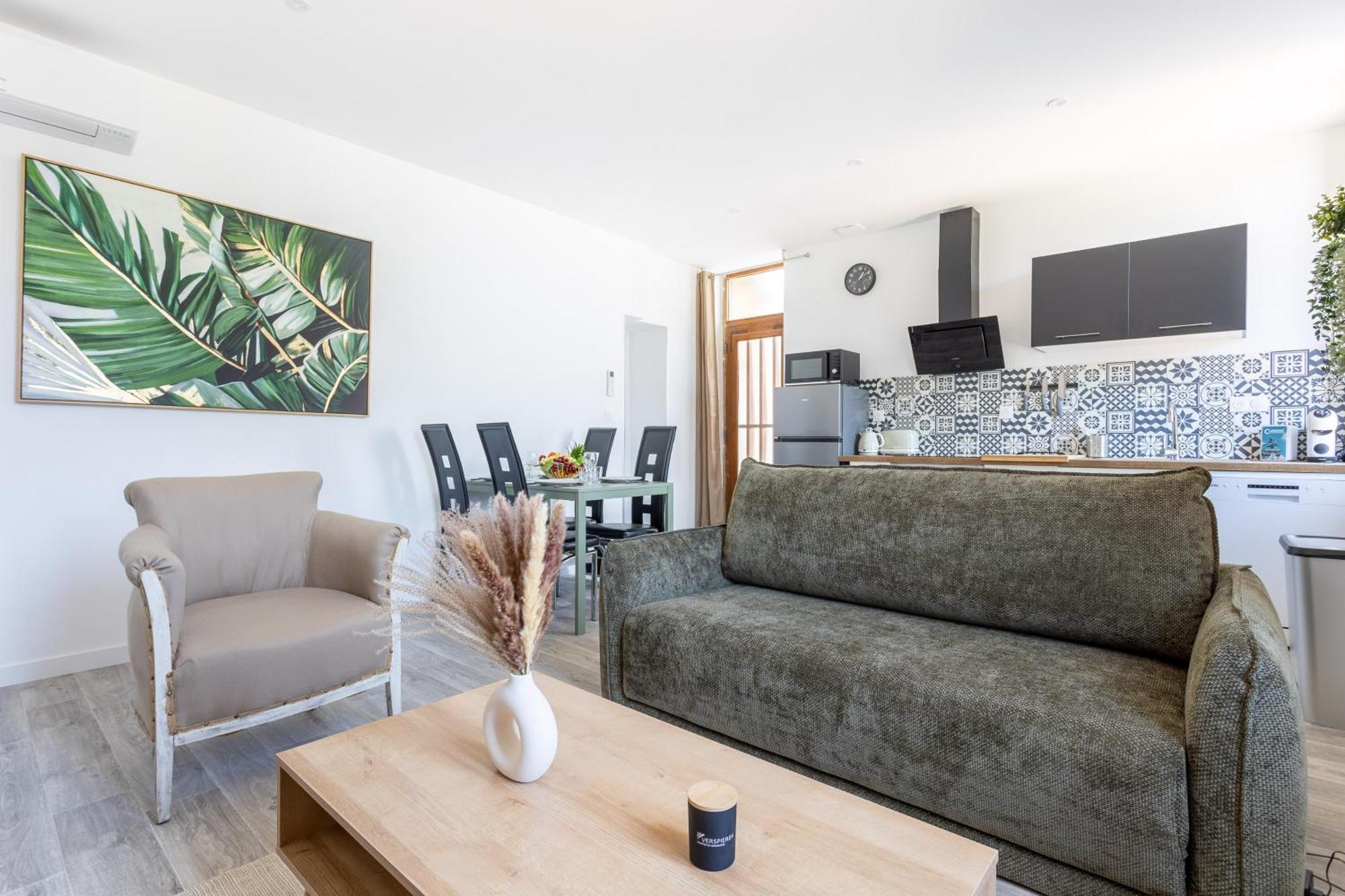 Appartement Curie 1er - Cosy&calme à 5 Min De La Gare *