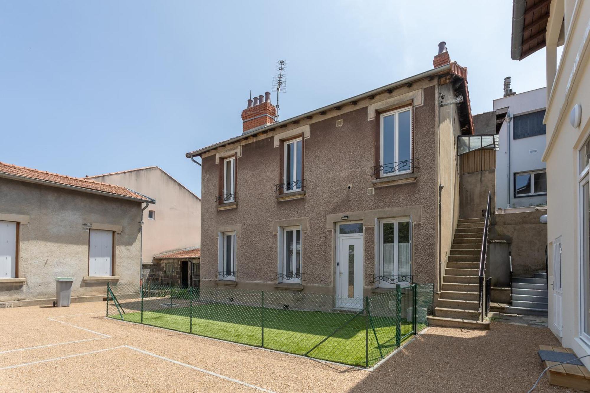 Appartement Curie 1er - Cosy&calme à 5 Min De La Gare